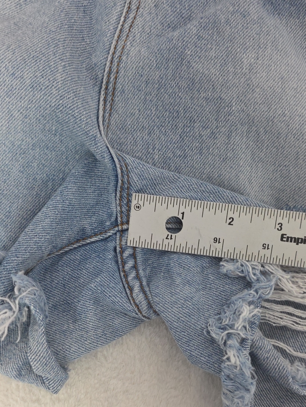S.O.N.G. Super High Rise Curvy Distressed Denim Shorts Size 15/32 - Picture 9 of 11